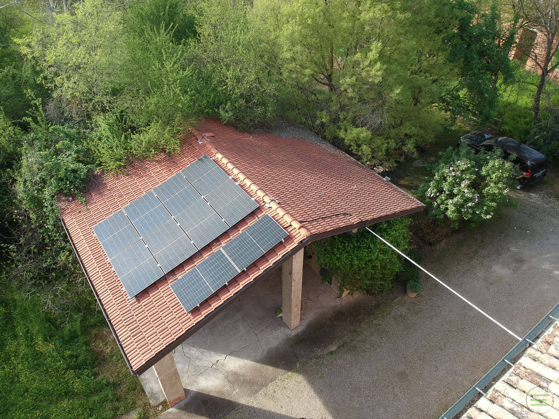 sistema-fotovoltaico-da-4kw-con-sistema-di-backup-a-reggio-emilia