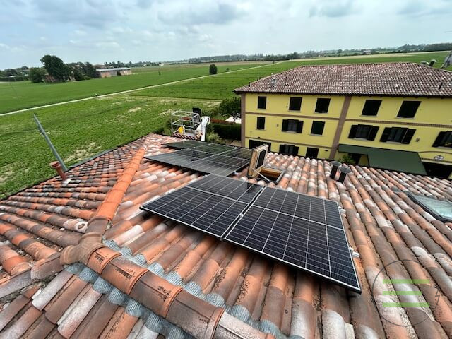 impianto-fotovoltaico-trina-solar-a-castelfranco-emilia-mo