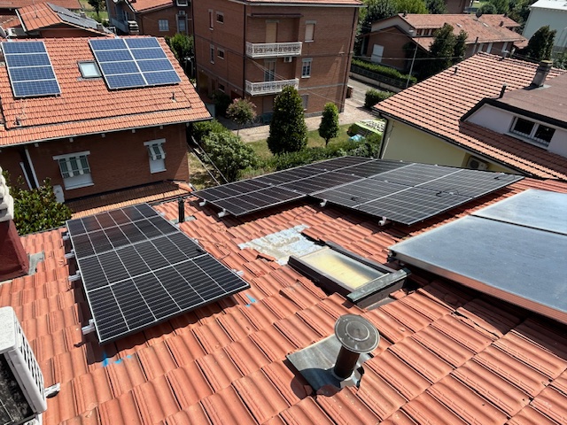 sistema-fotovoltaico-da-6-3kwp-a-casinalbo-mo